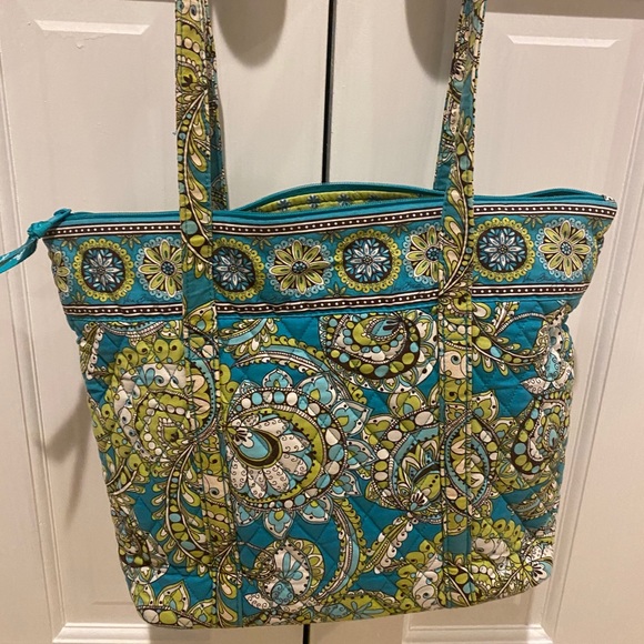 Small Vera Tote Bag - Picture 3 of 4